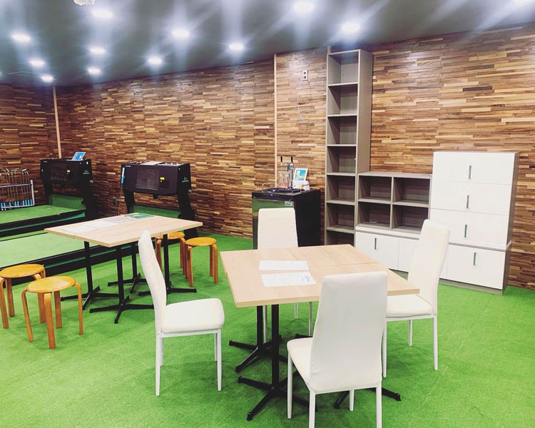 店舗内観3